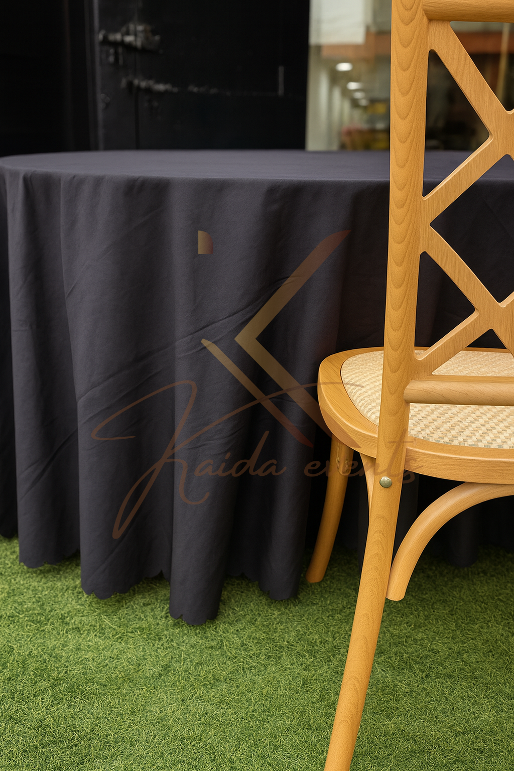 Nappe noir sans motif
