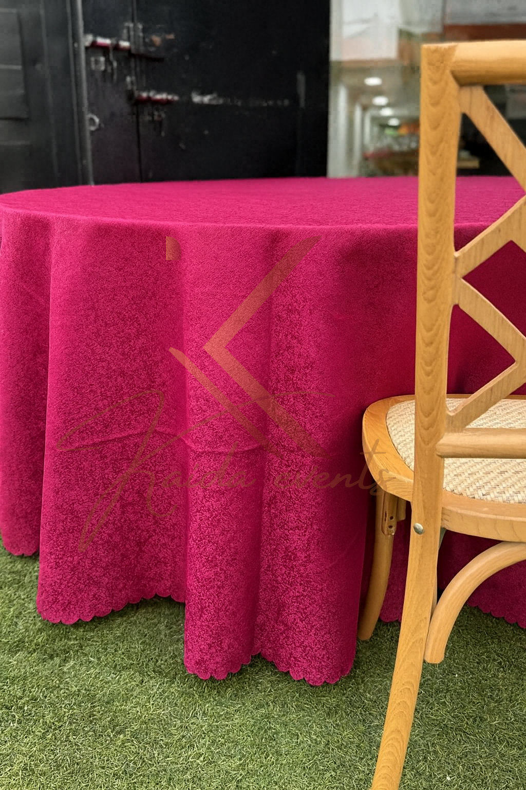 Nappe ronde magenta motif