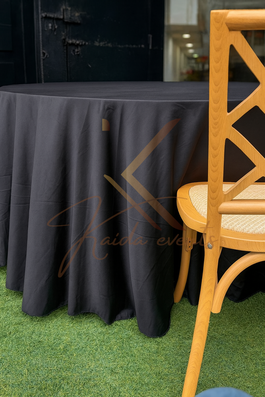 Nappe ronde noire